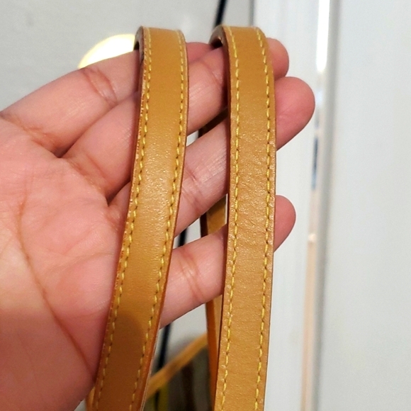 ETRO MILANO Large Tote & Wristlet 🇮🇹, EUC - Picture 8 of 16